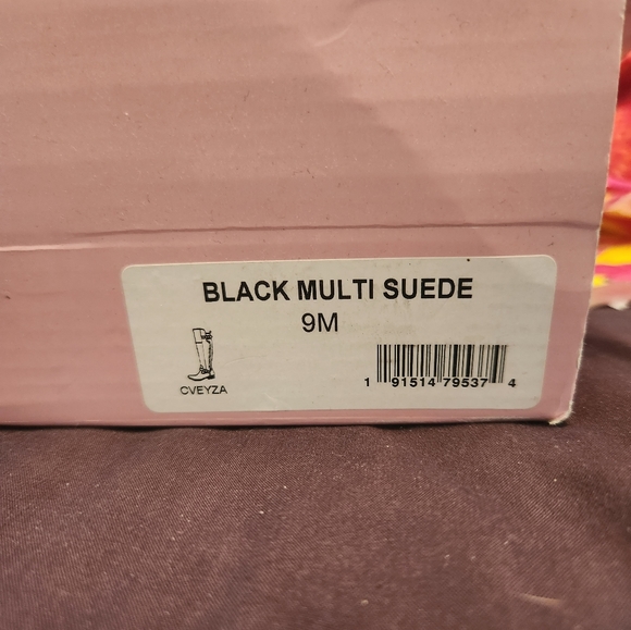 CROWN VINTAGE Multi Suede Boot - Picture 13 of 13